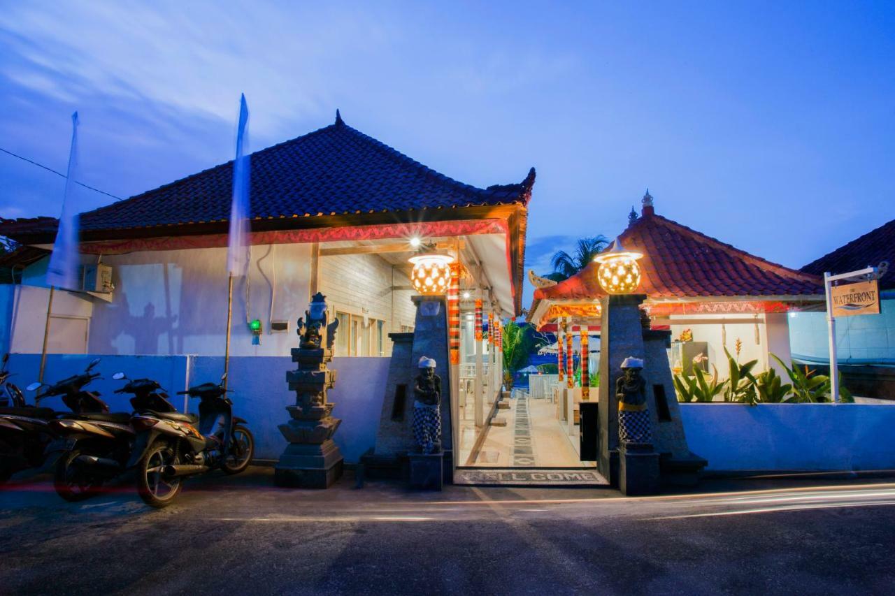 The Waterfront Beach House Нуса-Лембонган Екстер'єр фото